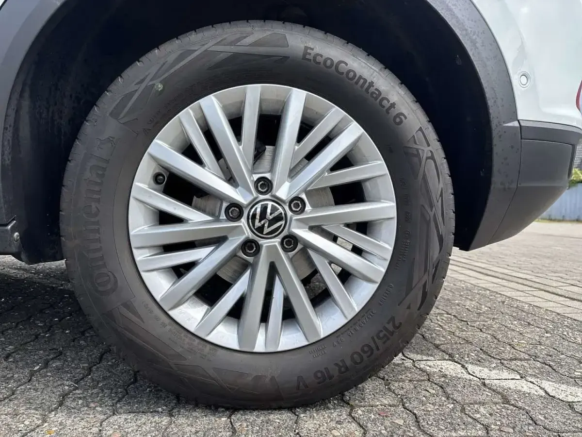 Usata VW T-Roc Life 150 CV (110 kW) 2022 Bianco SUV