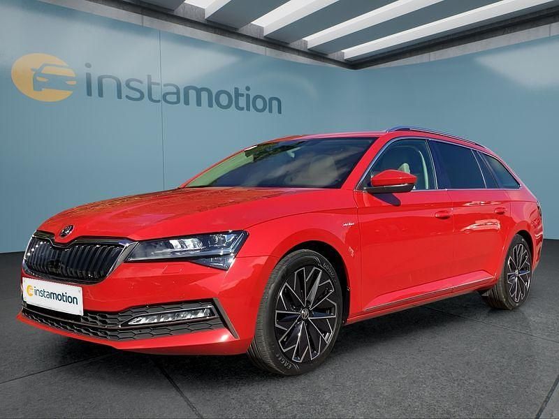Rot Gebraucht 2022 Skoda Superb Kombi | 27.799 € (Fairer Preis) - Bild 1/4