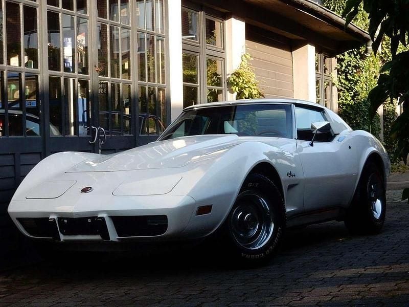 Weiß Gebraucht 1976 Chevrolet Corvette C3 Coupé | 16.200 € - Bild 1/4
