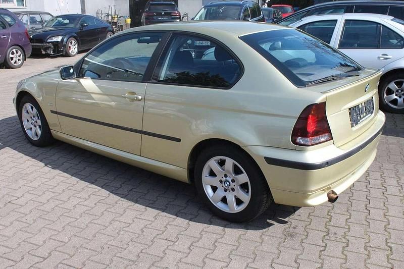 Gebraucht BMW 318 Advantage 143 PS (105 kW) 2003 Pistaziengruen metallic Coupé