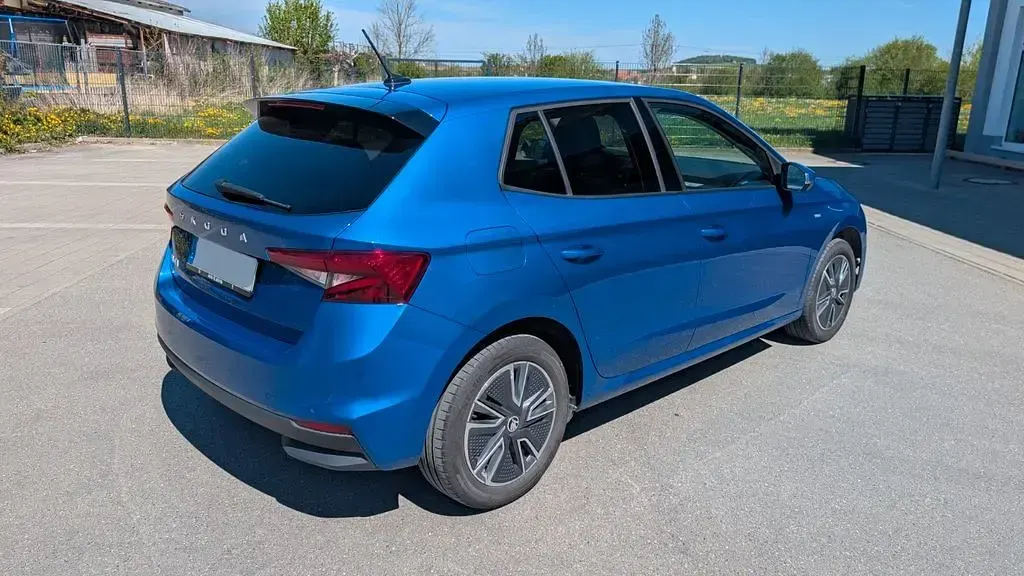 Gebraucht Skoda Fabia Tour 95 PS (69 kW) 2024 Blau Kleinwagen
