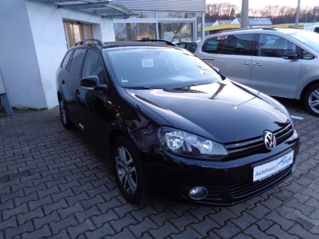 Gebraucht VW Golf VII 105 PS (77 kW) 2012 Schwarz metallic Kombi