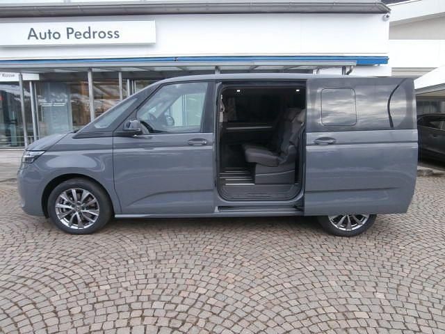 Gebraucht VW Multivan Life 218 PS (160 kW) 2023 Grau Van