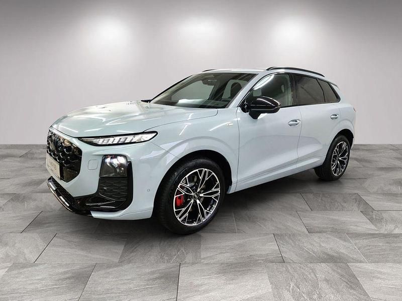 Neu Audi Q3 S-Line 265 PS (194 kW) 2026 Grau SUV