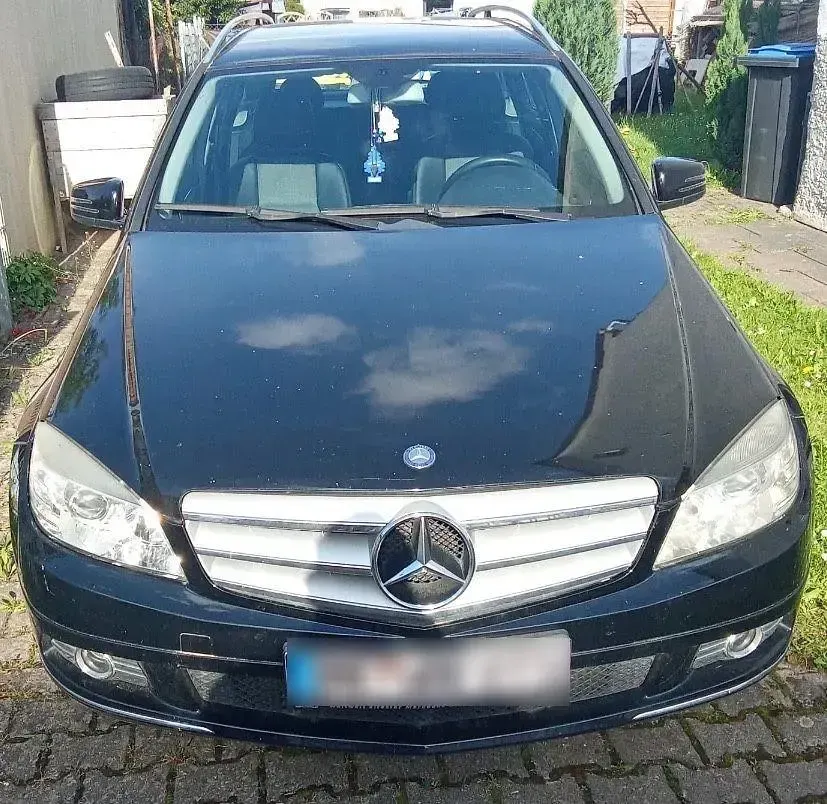 Gebraucht Mercedes C220 170 PS (125 kW) 2009 Schwarz Kombi