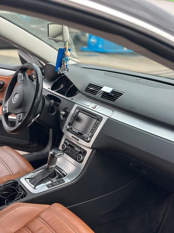 Gebraucht VW Passat 299 PS (219 kW) 2008 Schwarz Limousine