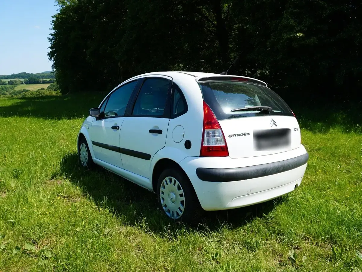 Gebraucht Citroën C3 Style 67 PS (49 kW) 2006 Weiß Kleinwagen