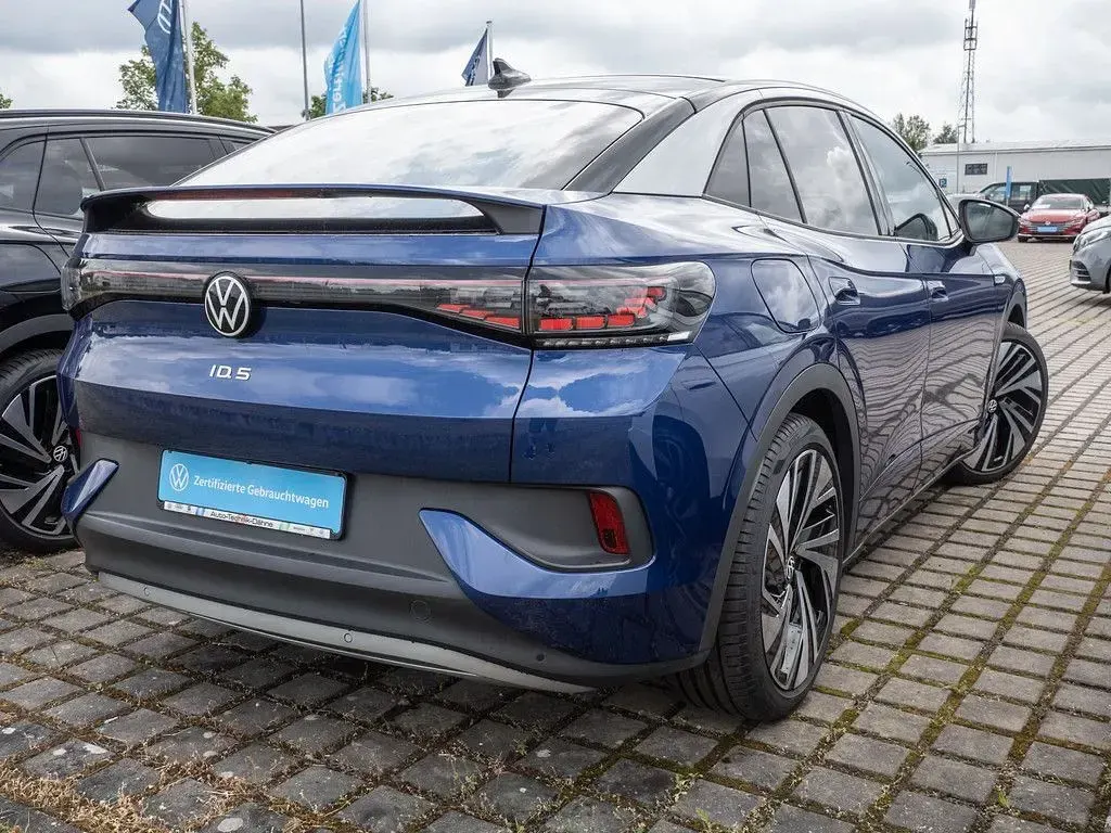 Second-hand VW ID.5 Pro Performance 150 kW (204 CP) 2022 Albastru SUV