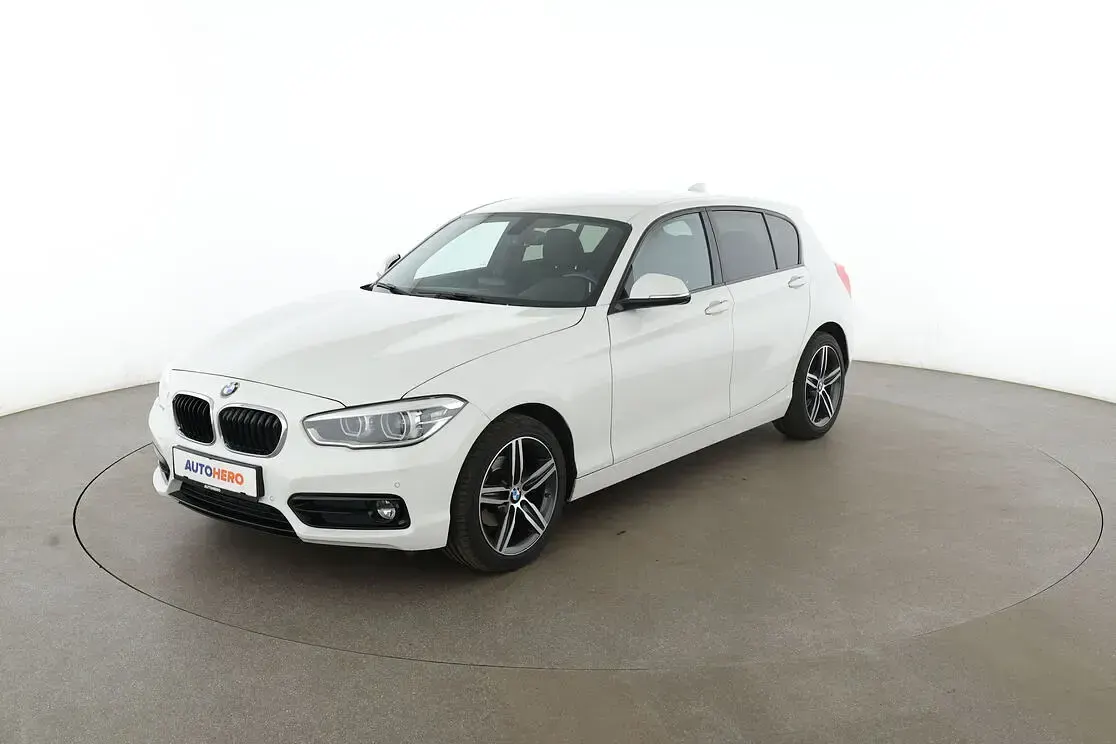 Gebraucht BMW 118 Sport Line 136 PS (100 kW) 2018 Limousine