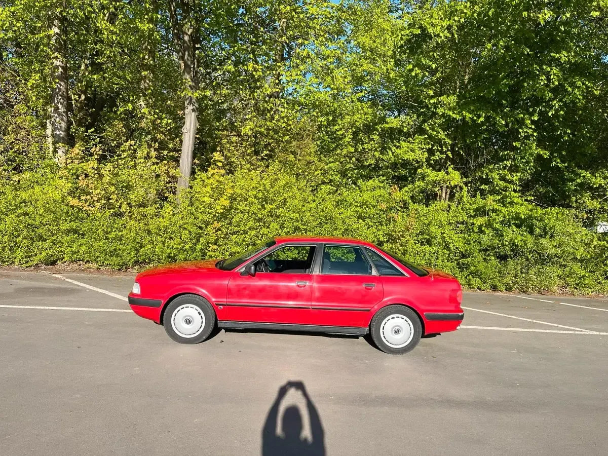 Gebraucht Audi 80 90 PS (66 kW) 1991 Rot Limousine
