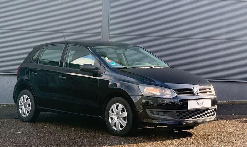 Schwarz Gebraucht 2011 VW Polo Trendline Kleinwagen | 2.980 € (Superpreis) - Bild 1/4