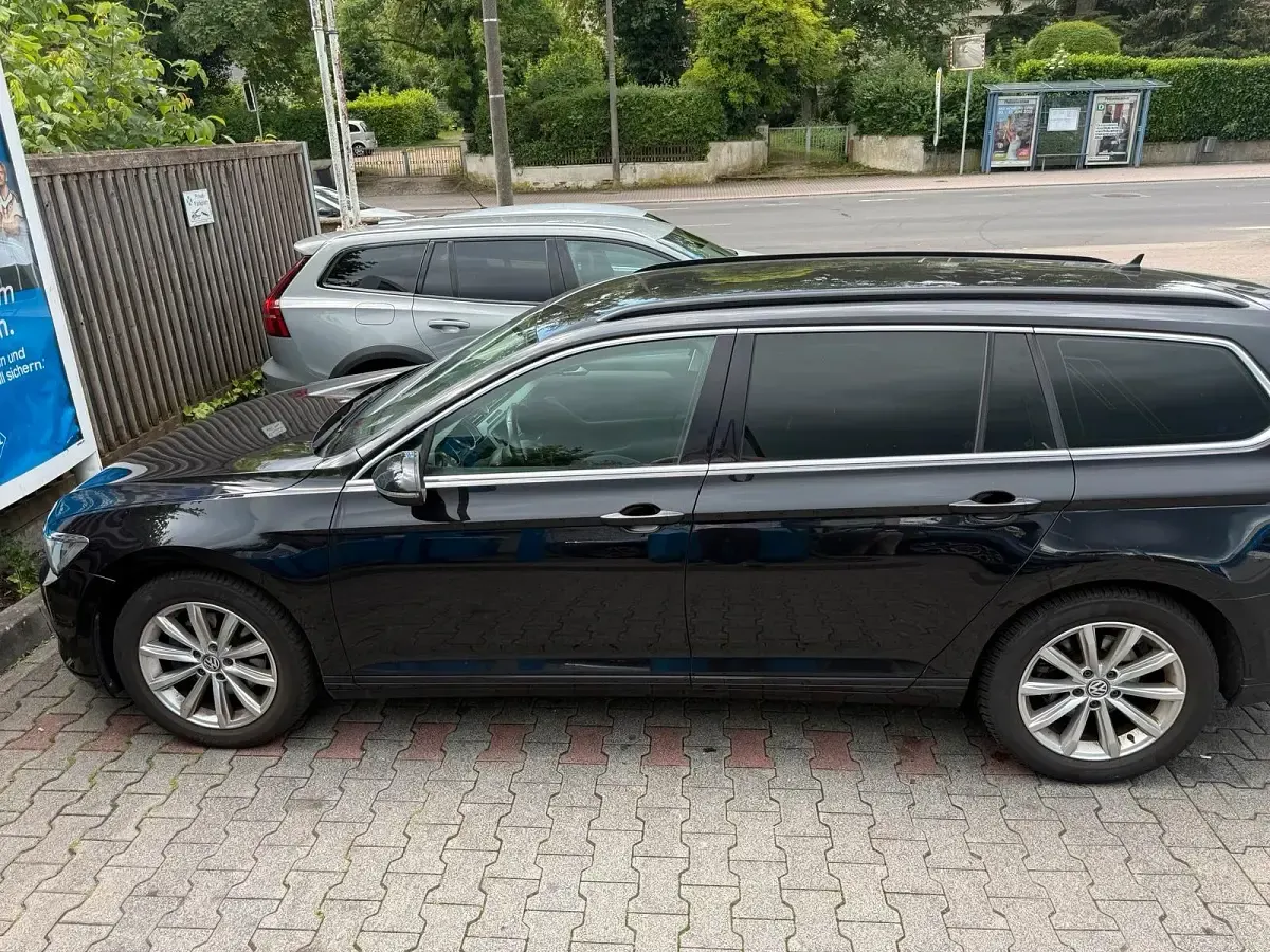 Gebraucht VW Passat 150 PS (110 kW) 2015 Schwarz Kombi