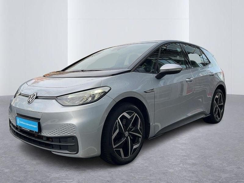Gebraucht VW ID.3 Pro Performance 150 kW (204 PS) 2023 1t scale silver metallic Kleinwagen
