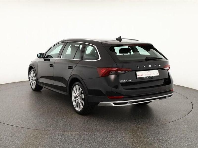 Gebraucht Skoda Octavia 149 PS (109 kW) 2022 Andere Kombi