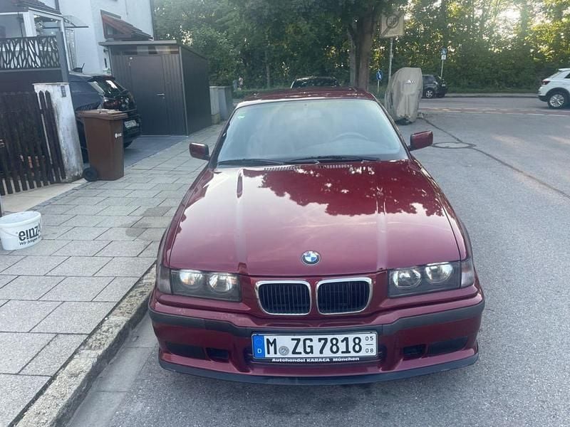 Rot Gebraucht 1996 BMW 328 Sport Line Coupé | 12.999 € (Fairer Preis) - Bild 1/4