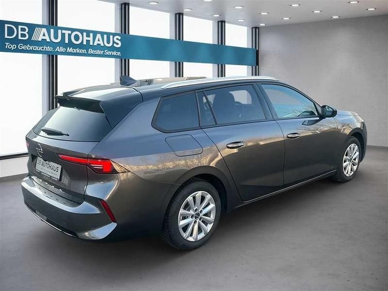 Gebraucht Opel Astra Business Elegance 131 PS (96 kW) 2024 Grau Kombi