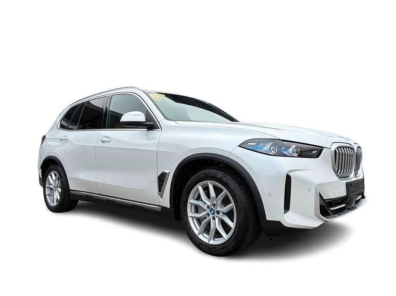 Weiß Gebraucht 2023 BMW X5 Sport Line SUV | 72.000 € (Superpreis) - Bild 1/4