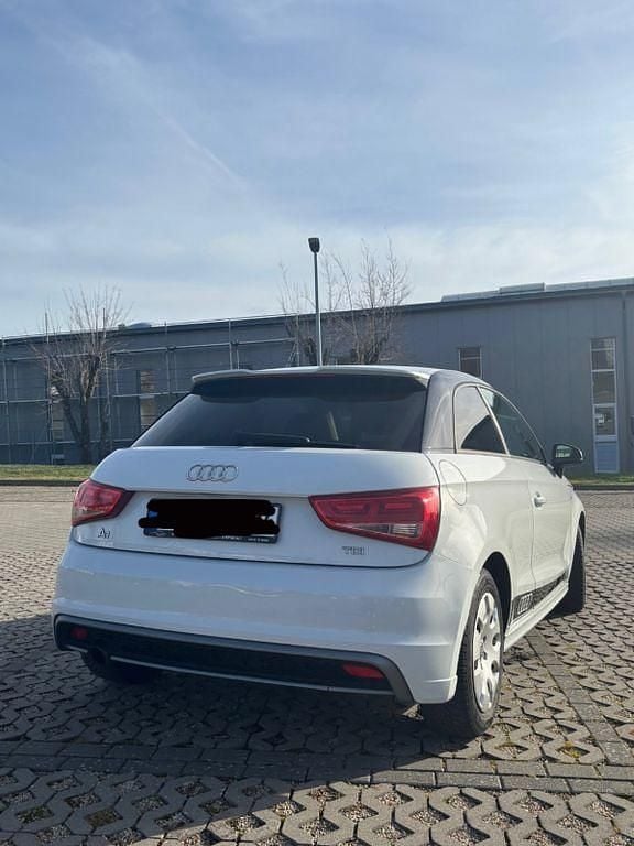 Gebraucht Audi A1 S-Line 90 PS (66 kW) 2014 Weiß Kleinwagen