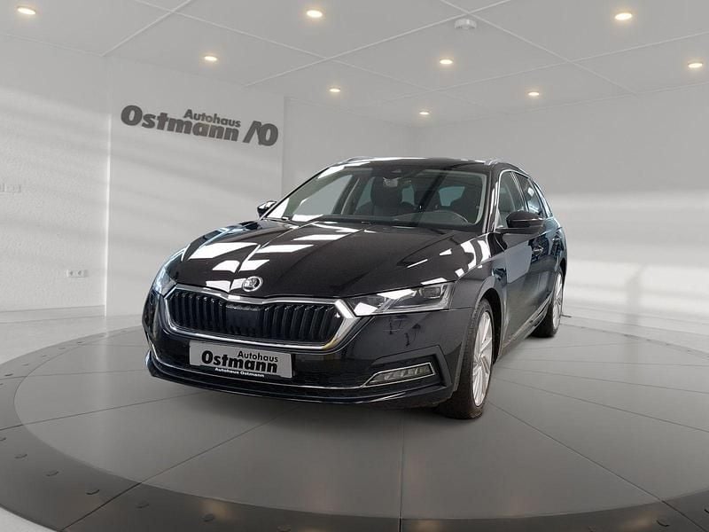 Schwarzmagic perleffekt Gebraucht 2021 Skoda Octavia First Edition Kombi | 23.880 € (Fairer Preis) - Bild 1/4