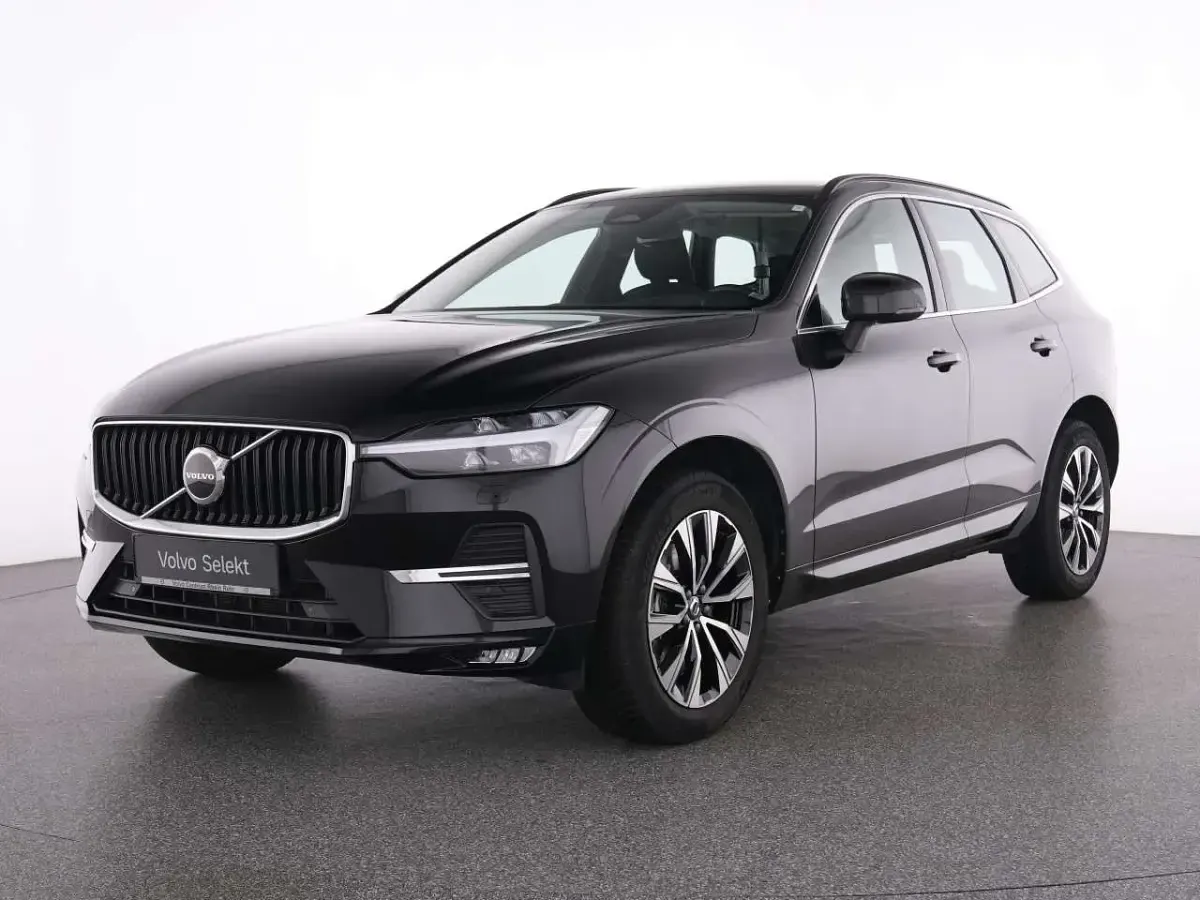 Gebraucht Volvo XC60 Core 197 PS (144 kW) 2024 Schwarz SUV