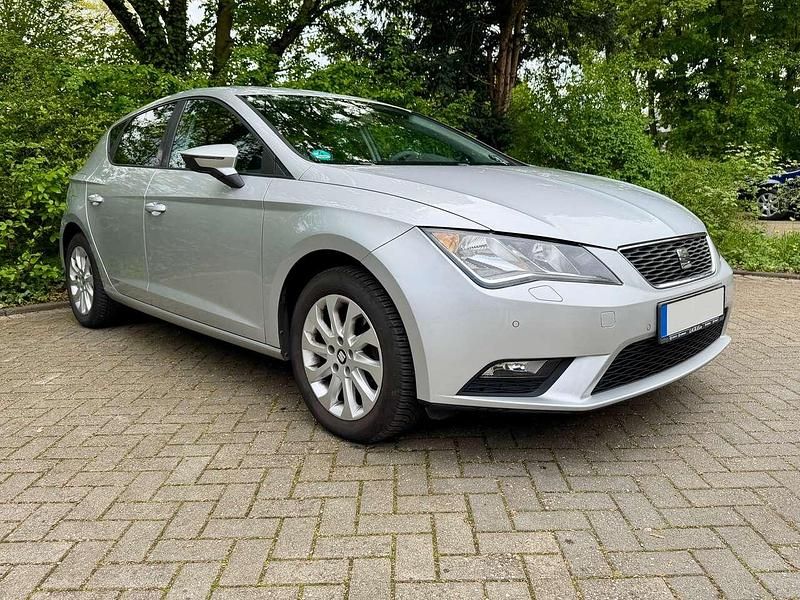 Second-hand Seat Leon Style 122 CP (89 kW) 2013 Argintiu Hatchback