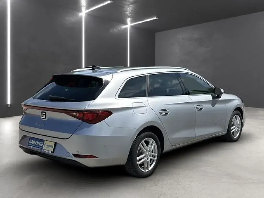Gebraucht Seat Leon XCELLENCE 150 PS (110 kW) 2021 Silber (metallic) Kombi