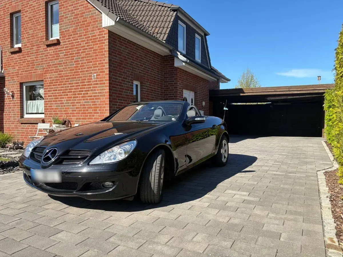 Gebraucht Mercedes SLK200 163 PS (119 kW) 2008 Schwarz Cabrio