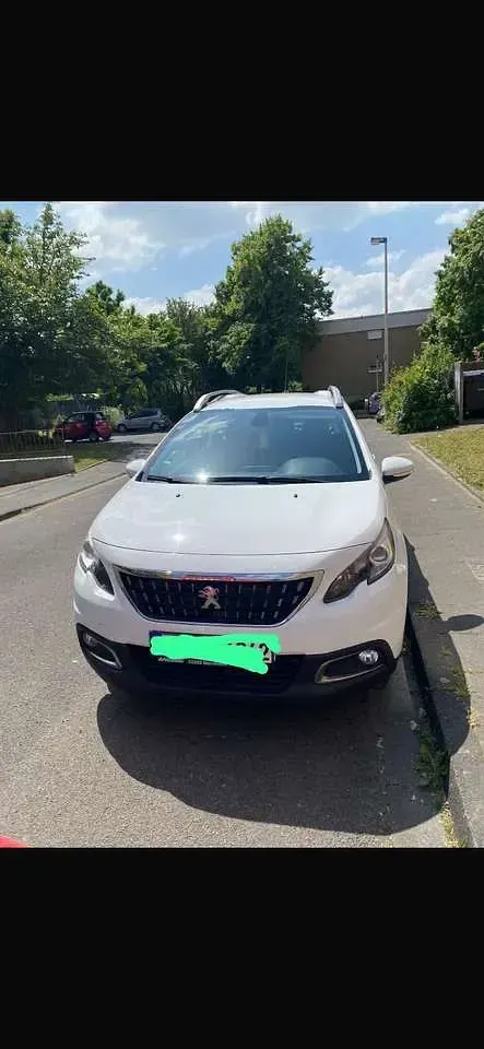 Second-hand Peugeot 2008 Active 82 CP (60 kW) 2017 SUV