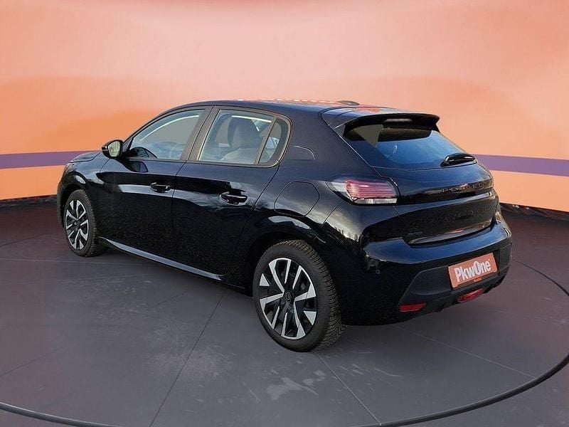 Gebraucht Peugeot 208 Active 75 PS (55 kW) 2024 Schwarz Kleinwagen
