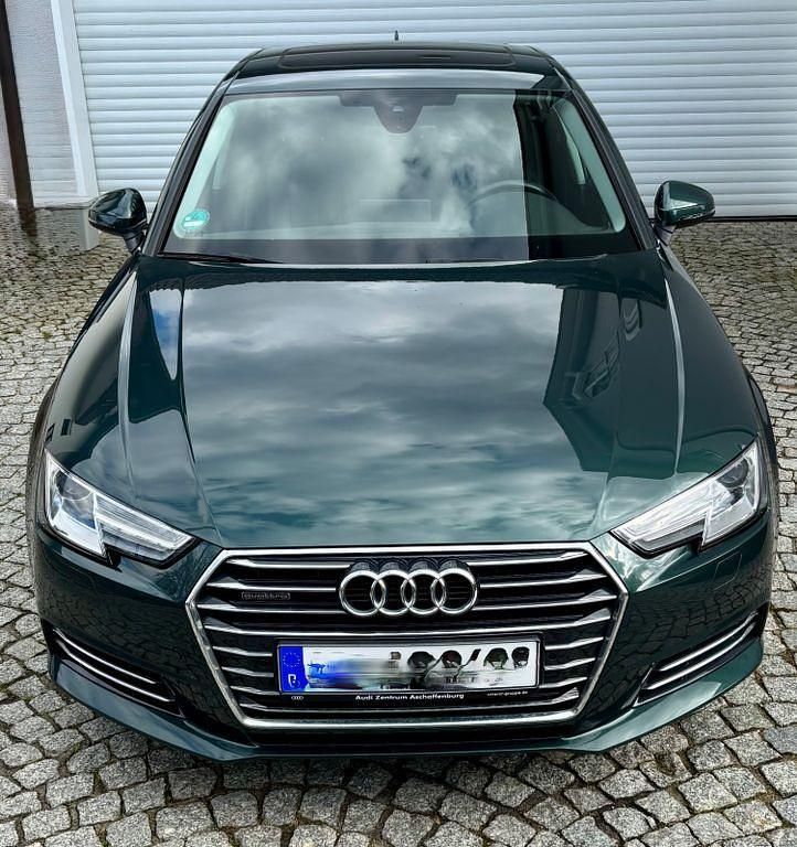 Gebraucht Audi A4 Design 190 PS (139 kW) 2017 Grün Limousine