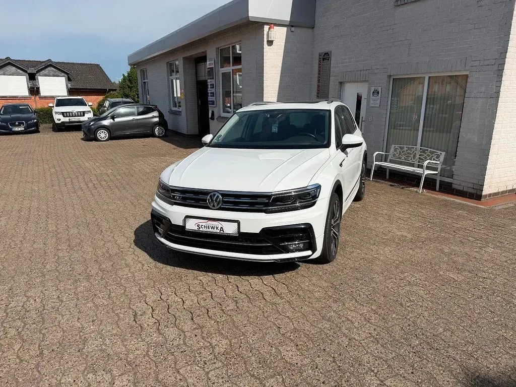 Gebraucht VW Tiguan Highline 220 PS (161 kW) 2018 Weiß SUV