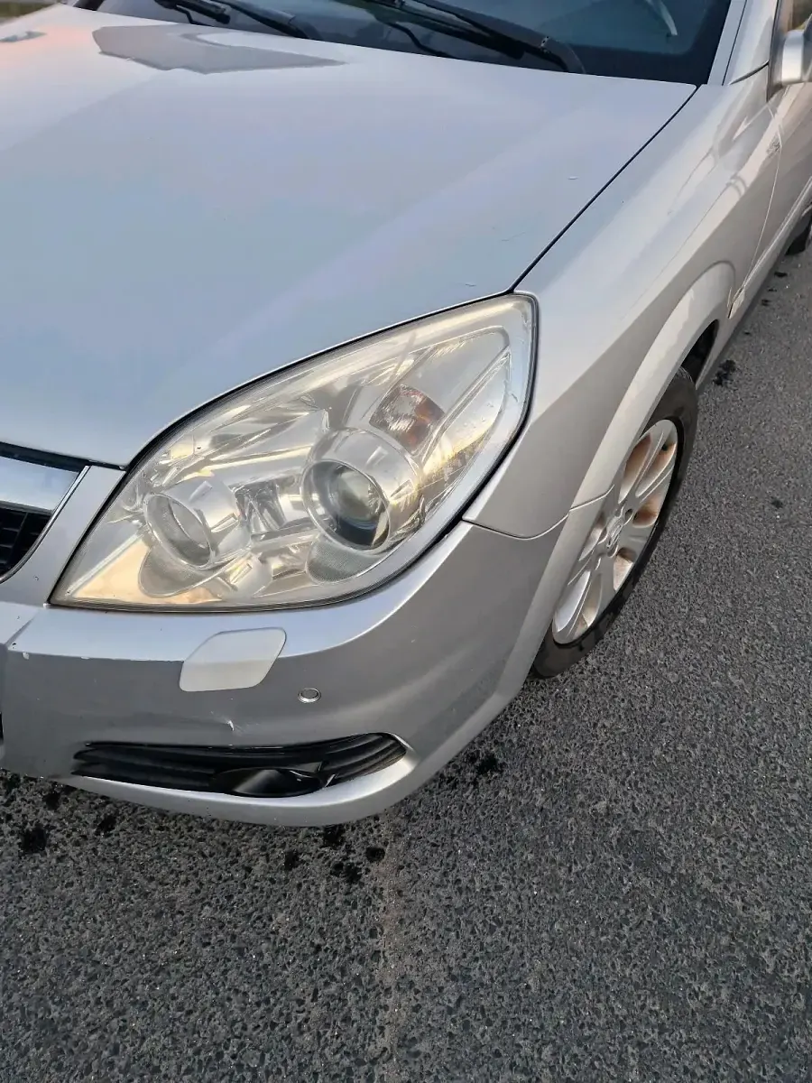Gebraucht Opel Vectra 150 PS (110 kW) 2005 Grau Kombi