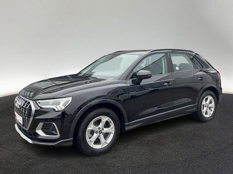 Gebraucht Audi Q3 Advanced 150 PS (110 kW) 2025 Mythosschwarz metallic SUV