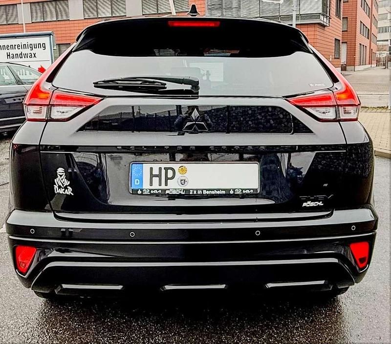 Schwarz Gebraucht 2022 Mitsubishi Eclipse Cross Select SUV | 24.500 € (Fairer Preis) - Bild 1/4