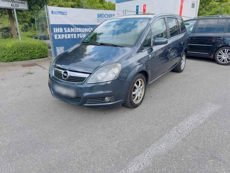 Blau Gebraucht 2007 Opel Zafira Van / Kleinbus | 2.400 € (Etwas zu teuer) - Bild 1/4
