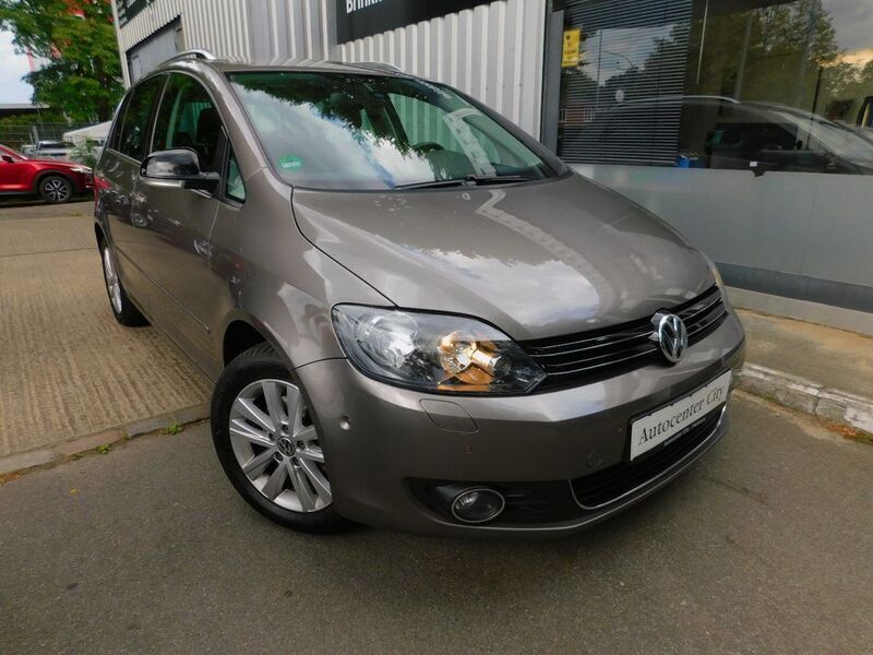 Grau Gebraucht 2012 VW Golf Plus Style Van / Kleinbus | 9.700 € (Fairer Preis) - Bild 1/4