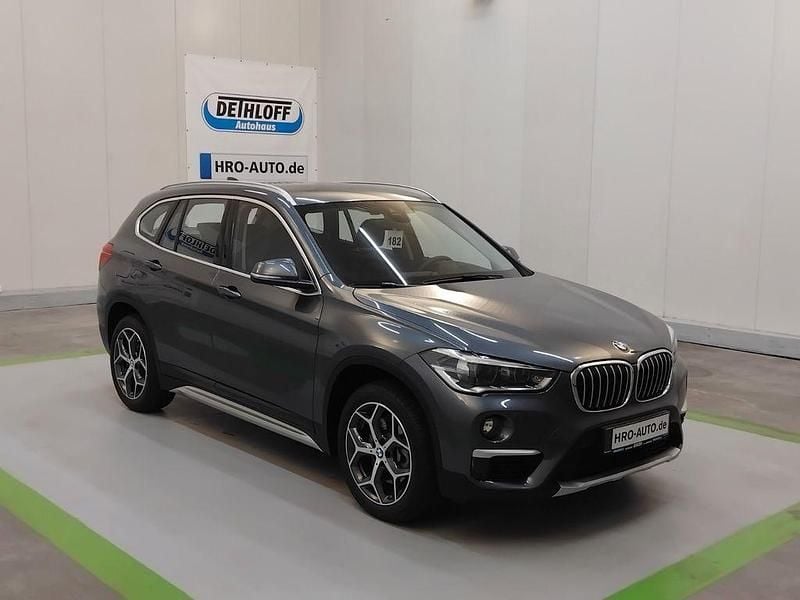 Mineralgrau metallic Gebraucht 2019 BMW X1 xLine SUV | 25.900 € (Guter Preis) - Bild 1/3