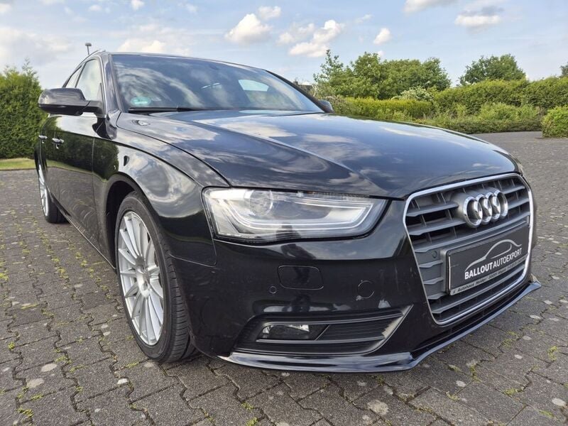 Schwarz Gebraucht 2012 Audi A4 Sport Kombi | 7.499 € (Superpreis) - Bild 1/4