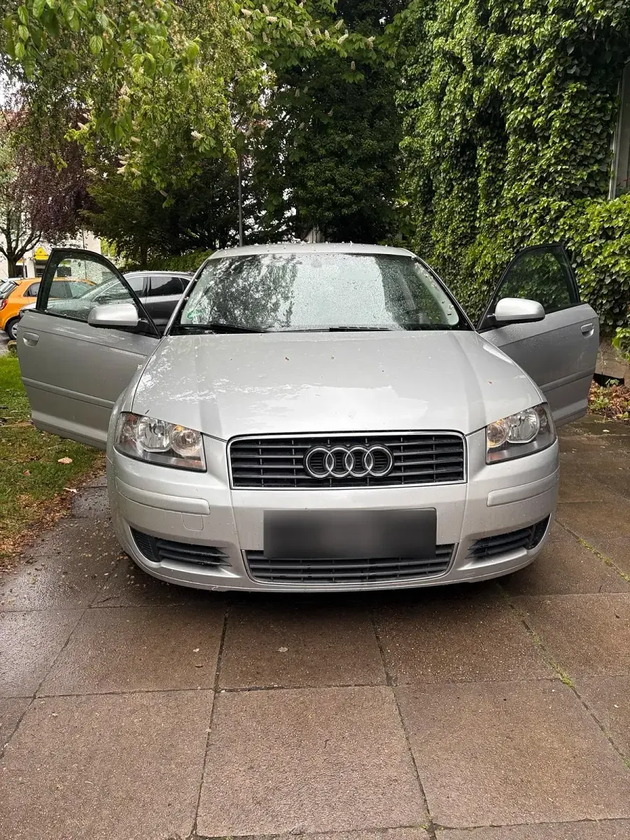 Używany Audi A3 140 KM (102 kW) 2005 Srebrny Hatchback