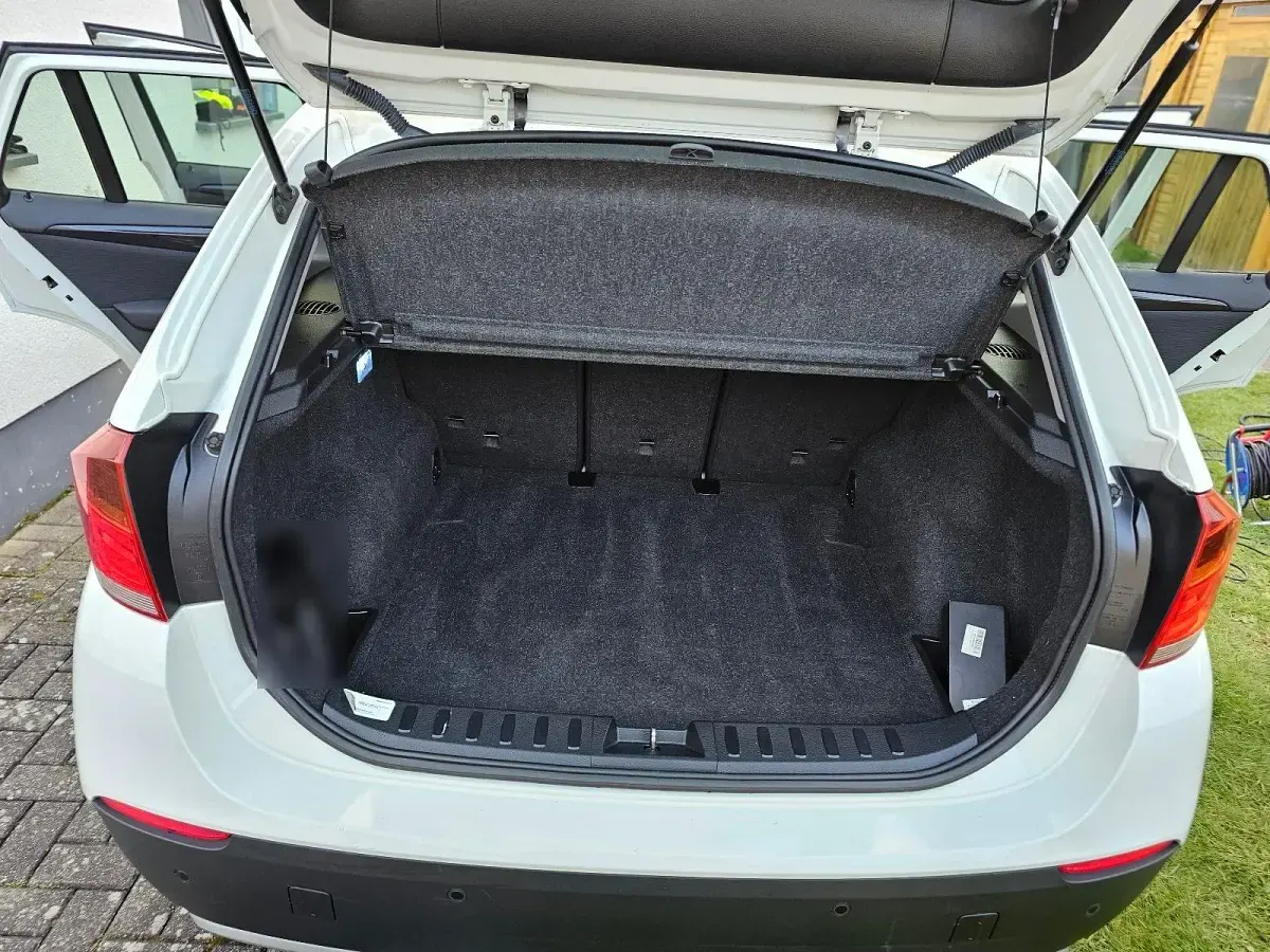 Używany BMW X1 150 KM (110 kW) 2012 Biały SUV