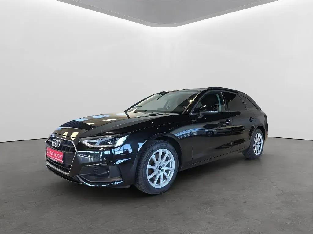 Gebraucht Audi A4 150 PS (110 kW) 2022 Schwarz Kombi
