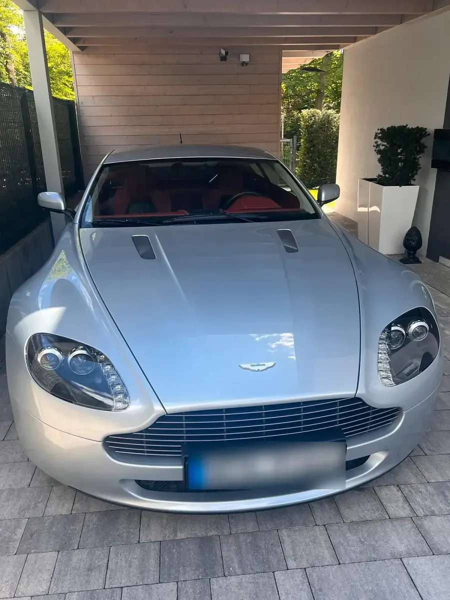 Gebraucht Aston Martin V8 Vantage 385 PS (283 kW) 2007 Silber Coupé