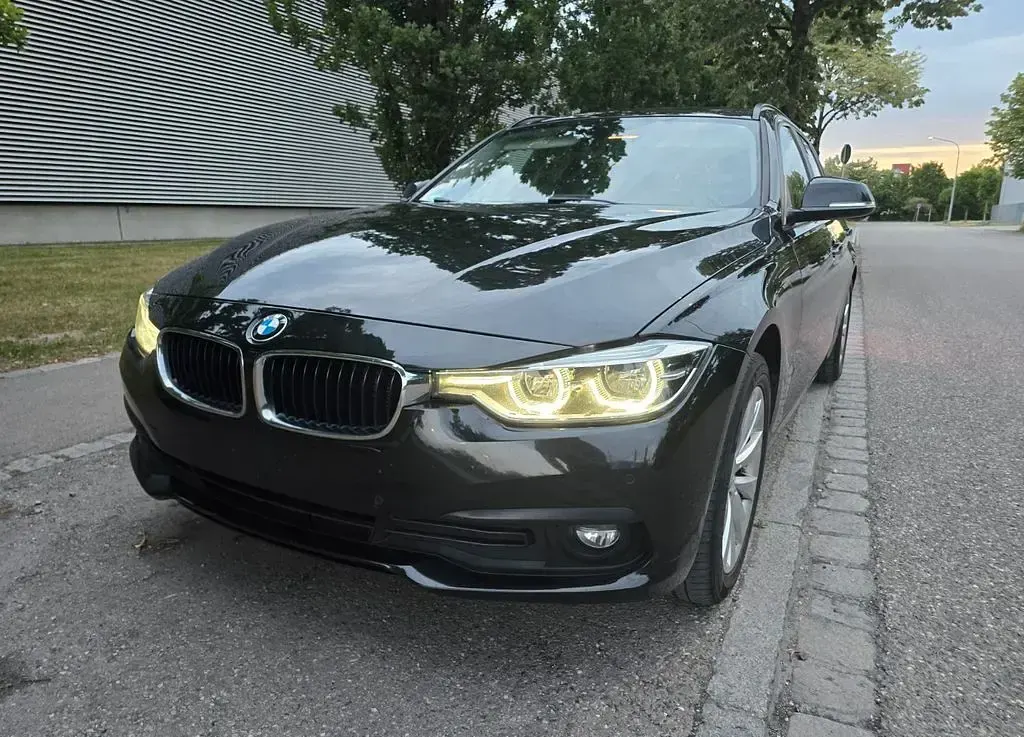 Gebraucht BMW 318 150 PS (110 kW) 2017 Schwarz Kombi
