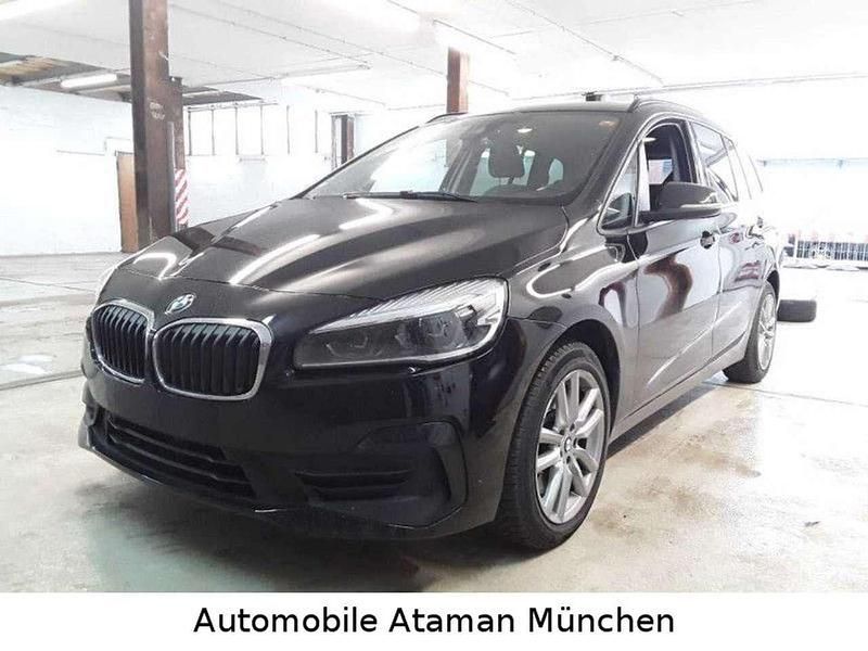 Gebraucht BMW 218 Advantage 150 PS (110 kW) 2020 Schwarz ii/bonnet fluid black Van / Kleinbus