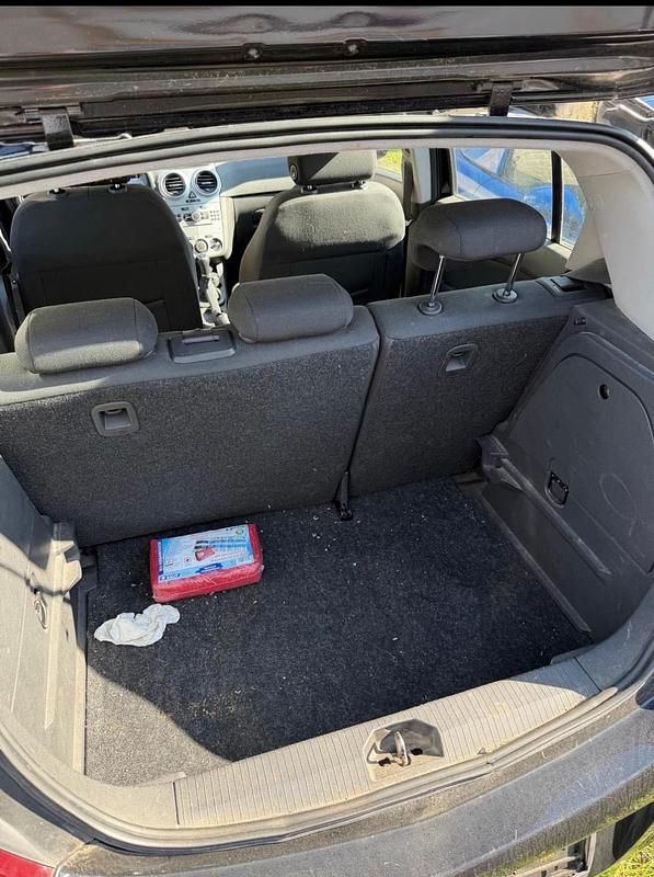 Gebraucht Opel Corsa 80 PS (58 kW) 2009 Schwarz Kleinwagen