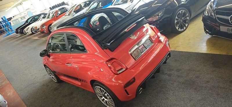 Usado Abarth 500C 145 HP (106 kW) 2018 Cabrios