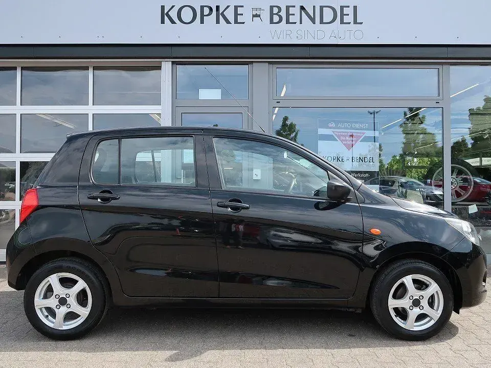 Gebraucht Suzuki Celerio Club 68 PS (50 kW) 2017 Schwarzmetallic (metallic) Kleinwagen