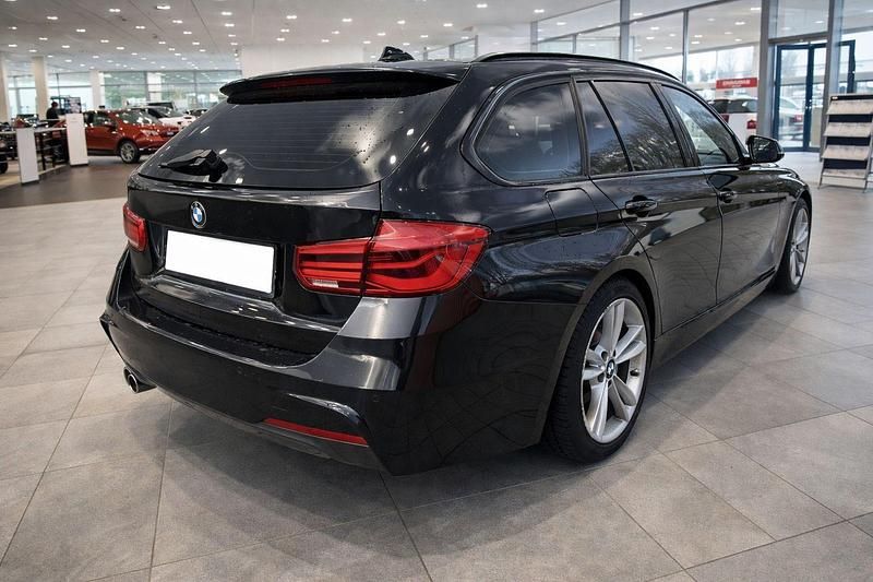 Gebraucht BMW 320 M Sport 190 PS (139 kW) 2017 Schwarz Kombi