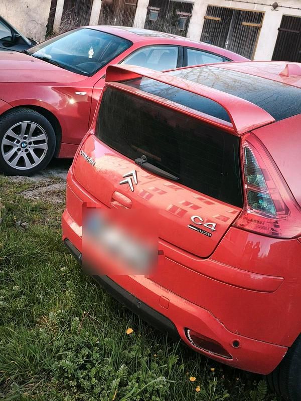 Used Citroën C4 115 HP (84 kW) 2007 Red Hatchback