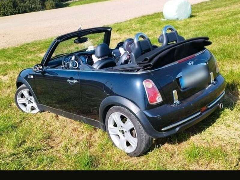 Schwarz Gebraucht 2007 Mini Cooper Cabriolet Cabrio | 4.500 € (Etwas zu teuer) - Bild 1/4